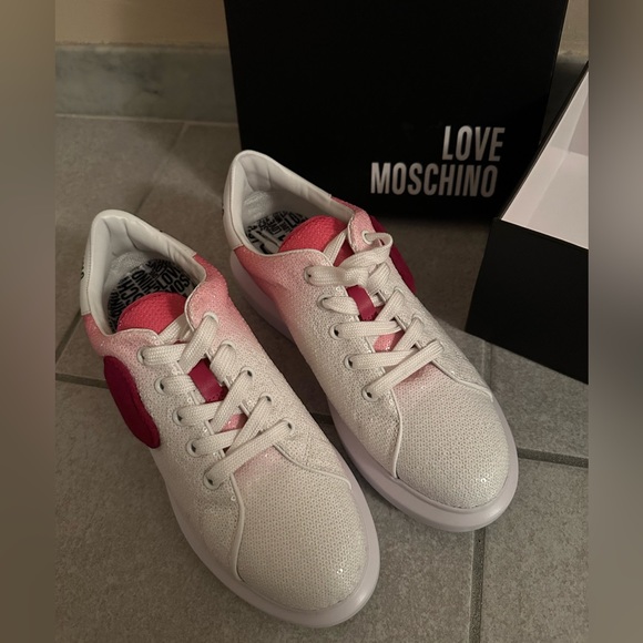 Love Moschino sequin sneaker (NEW) - Picture 2 of 9